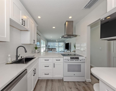 1400 Tarpon Center Drive - Photo Thumbnail 27