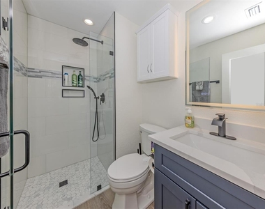 1400 Tarpon Center Drive - Photo Thumbnail 38