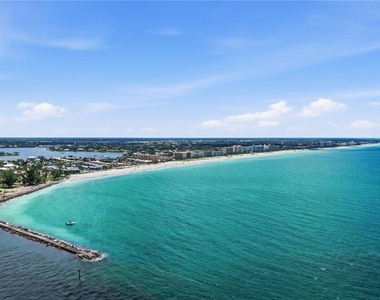 1400 Tarpon Center Drive - Photo Thumbnail 1