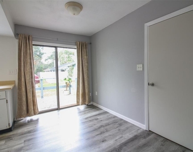 1533 King Avenue - Photo Thumbnail 6