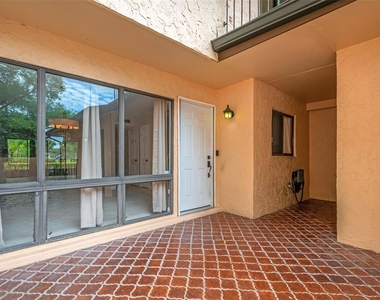 412 Howard Avenue - Photo Thumbnail 3