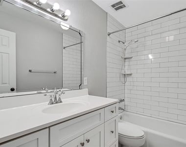 412 Howard Avenue - Photo Thumbnail 21