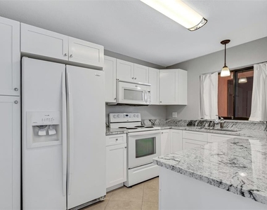 412 Howard Avenue - Photo Thumbnail 7