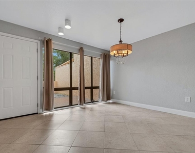412 Howard Avenue - Photo Thumbnail 4
