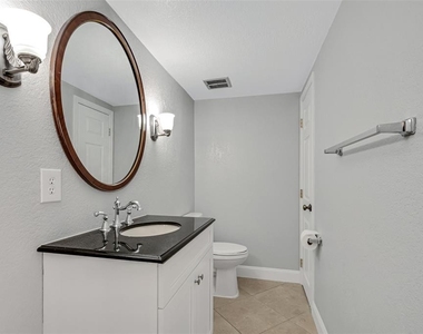 412 Howard Avenue - Photo Thumbnail 14