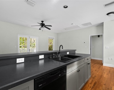 5214 Sw 91st Way - Photo Thumbnail 8