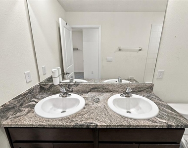 5166 Sw 48th Lane - Photo Thumbnail 21