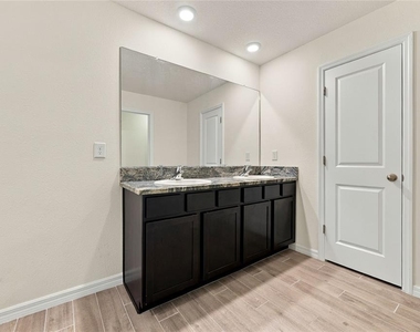 5166 Sw 48th Lane - Photo Thumbnail 14