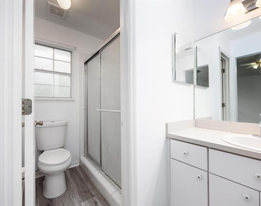 6106 Sw 85th Street - Photo Thumbnail 13