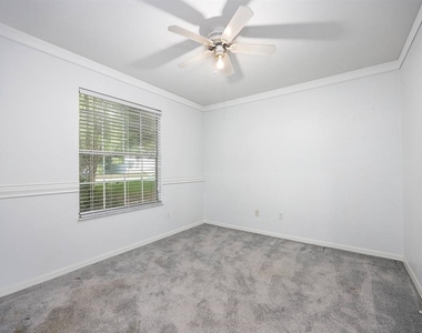 6106 Sw 85th Street - Photo Thumbnail 9