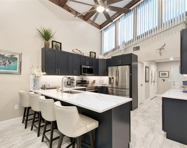 11659 W Riverhaven Dr - Photo Thumbnail 5
