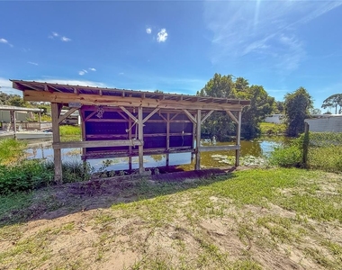 13708 Palm Drive - Photo Thumbnail 3