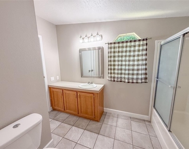 13708 Palm Drive - Photo Thumbnail 13