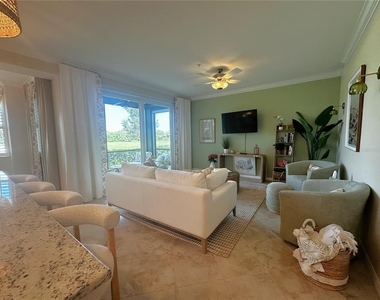 14051 Heritage Landing Boulevard - Photo Thumbnail 4