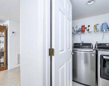 101 N Marion Court - Photo Thumbnail 41