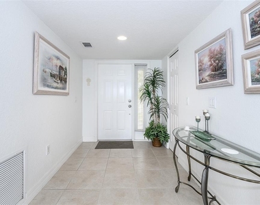 101 N Marion Court - Photo Thumbnail 5