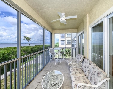 101 N Marion Court - Photo Thumbnail 44