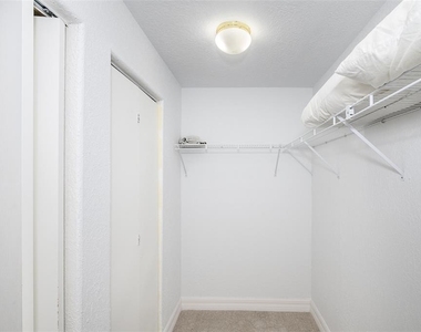 101 N Marion Court - Photo Thumbnail 35