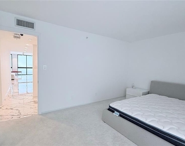 3301 Bayshore Boulevard - Photo Thumbnail 27