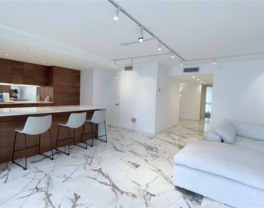 3301 Bayshore Boulevard - Photo Thumbnail 11