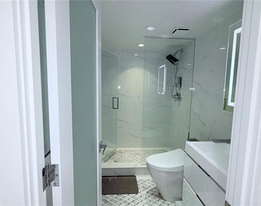 3301 Bayshore Boulevard - Photo Thumbnail 13