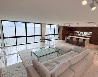 3301 Bayshore Boulevard - Photo Thumbnail 3