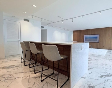 3301 Bayshore Boulevard - Photo Thumbnail 7