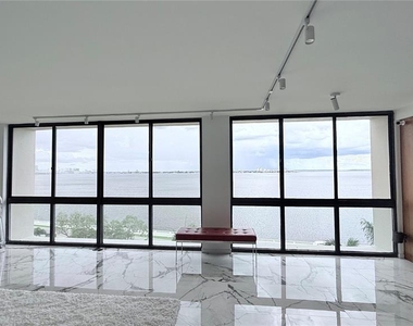 3301 Bayshore Boulevard - Photo Thumbnail 1