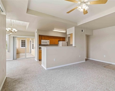 1020 Villagio Circle - Photo Thumbnail 9