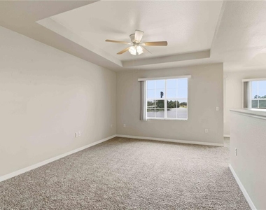 1020 Villagio Circle - Photo Thumbnail 4