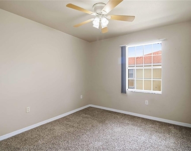 1020 Villagio Circle - Photo Thumbnail 23