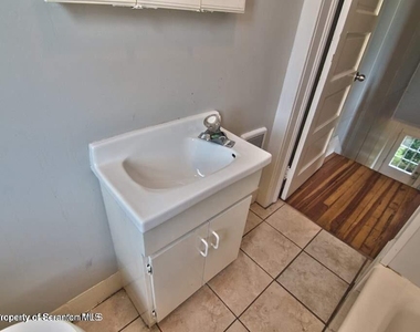 511 N Main Street - Photo Thumbnail 28