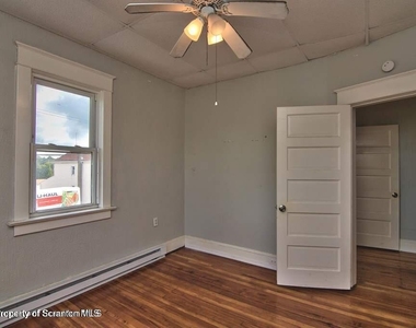 511 N Main Street - Photo Thumbnail 32