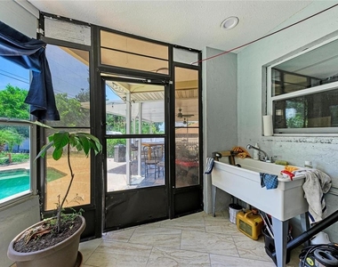1520 Sunnyhills Drive - Photo Thumbnail 26