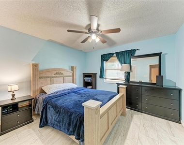 1520 Sunnyhills Drive - Photo Thumbnail 20