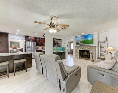 1520 Sunnyhills Drive - Photo Thumbnail 5