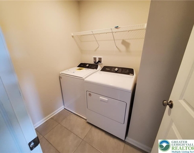 1081 Turnstone Drive - Photo Thumbnail 27