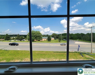 1081 Turnstone Drive - Photo Thumbnail 31