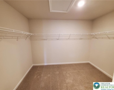 1081 Turnstone Drive - Photo Thumbnail 25