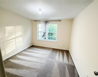 356 Redclover Lane - Photo Thumbnail 41