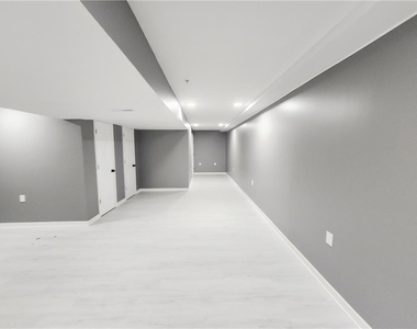 356 Redclover Lane - Photo Thumbnail 30