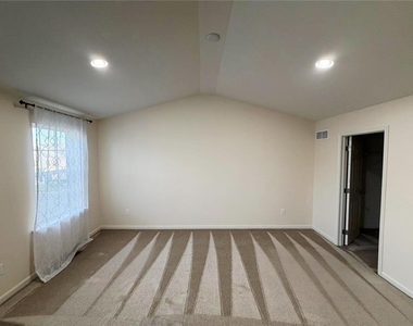 356 Redclover Lane - Photo Thumbnail 37