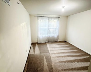 356 Redclover Lane - Photo Thumbnail 43