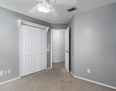 4008 Kingsfield Drive - Photo Thumbnail 21