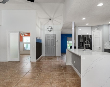 4008 Kingsfield Drive - Photo Thumbnail 7