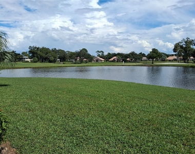 7231 W Country Club Drive N - Photo Thumbnail 15