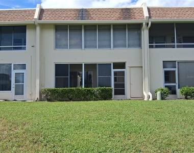 7231 W Country Club Drive N - Photo Thumbnail 18