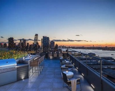  West 57th Street  - Photo Thumbnail 5