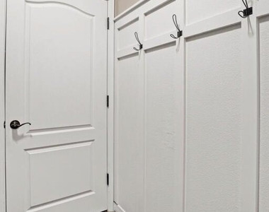 14648 Boer Trail Avenue - Photo Thumbnail 35