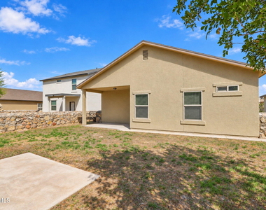 14832 Orsten Artis Avenue - Photo Thumbnail 31
